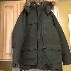 Eddie Bauer Arctic goose down parka coat jacket. Forest green. Size medium.